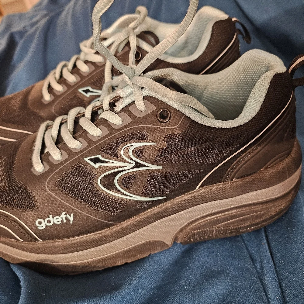 GDEFY Ion Women's 8 Athletic Shoes Gravity‎ Defyer Black/Teal